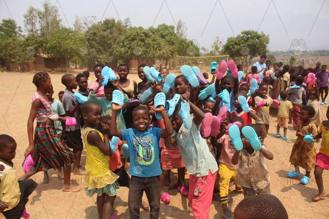 Sandalen Aktion in Malawi