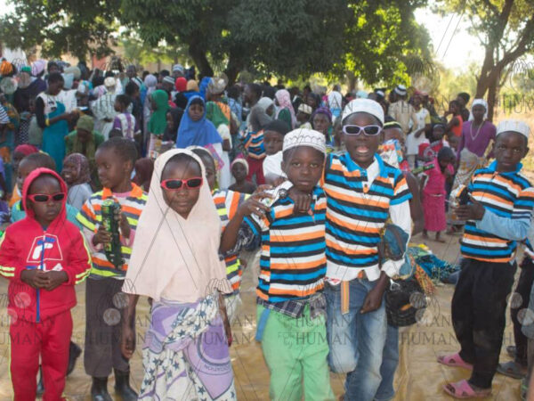 Malavi’de Tişört ve Oyuncak Kampanyası – Ramazan Bayram Hediyesi – Mayıs 2020